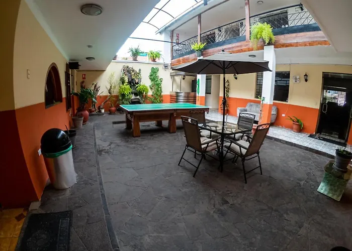 Pensión Laureles 3*