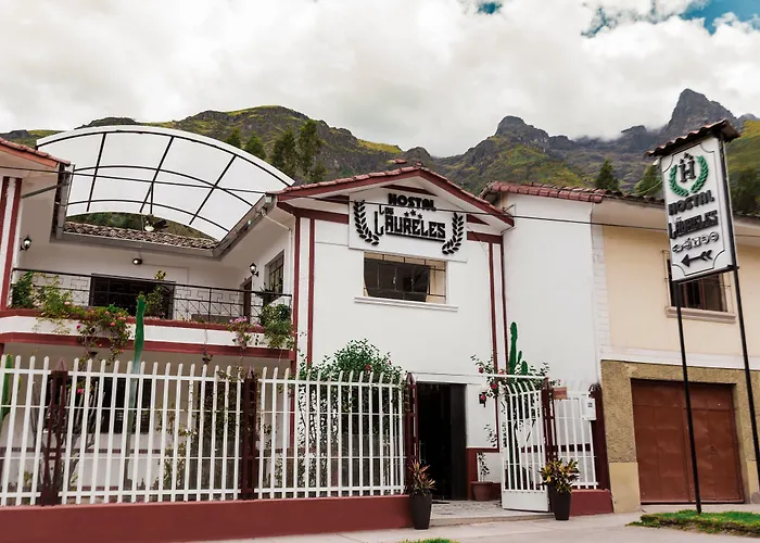 Laureles 3*