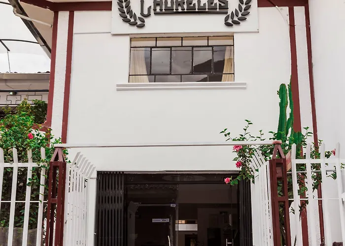 Laureles ゲストハウス